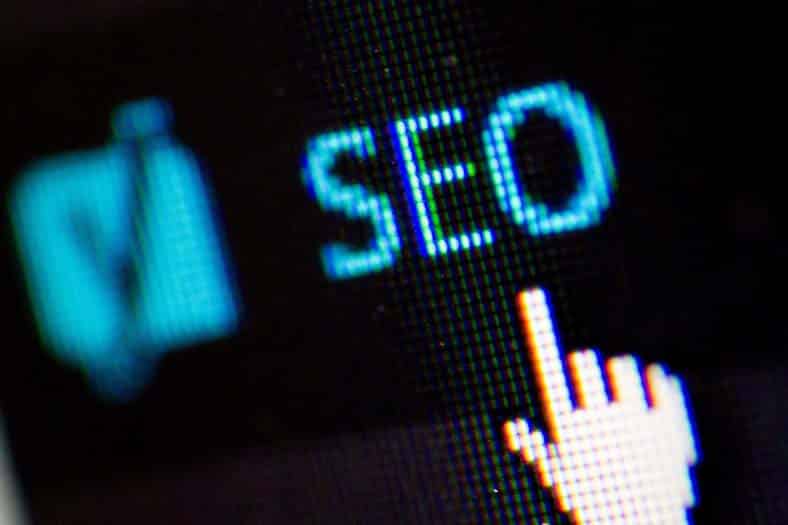 SEO e links patrocinados: ranqueamento de site gera melhor conversão